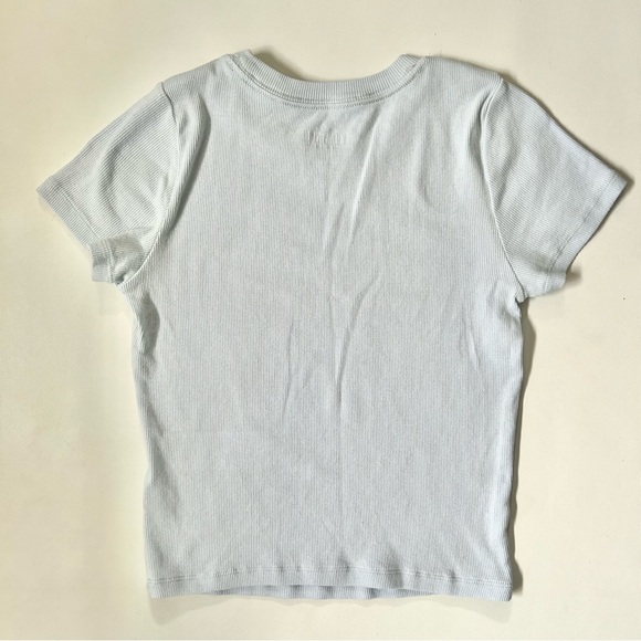 Hollister Amsterdam Light Blue Baby Tee - Picture 4 of 5